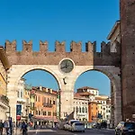 Residenza San Sebastiano Apartment *